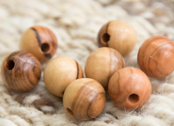Round beads - M.O.Q. 1000 - Size: 16mm