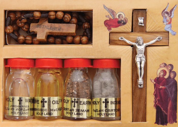 TRESURE SET WITH ROSARY 14.5x10.5 cm
