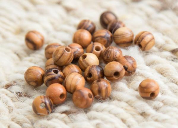 Round beads - M.O.Q. 5000 - Size: 7mm